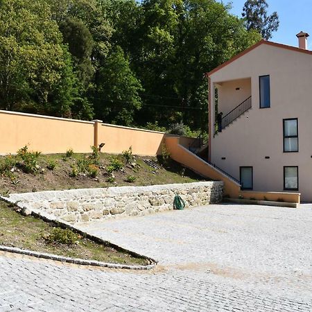 Apartamentos Compostela Lobios Eksteriør bilde